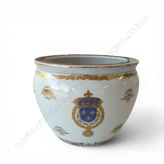 ORIENTAL AMORIAL STYLE JARDINIERE PLANT POT H. PLANT POT H.210mm, 280mm dia + BOX