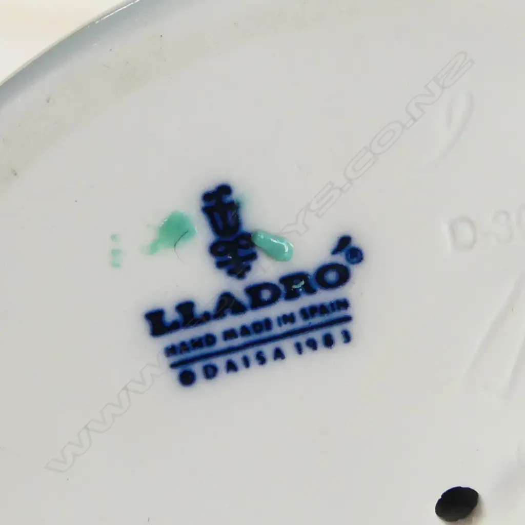 LLADRO #5220 WINTER BOY H.195mm Image 1++