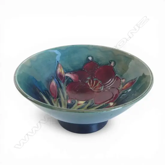 MOORCROFT FOOTED BOWL, Freesia Pat. Dia.150mm