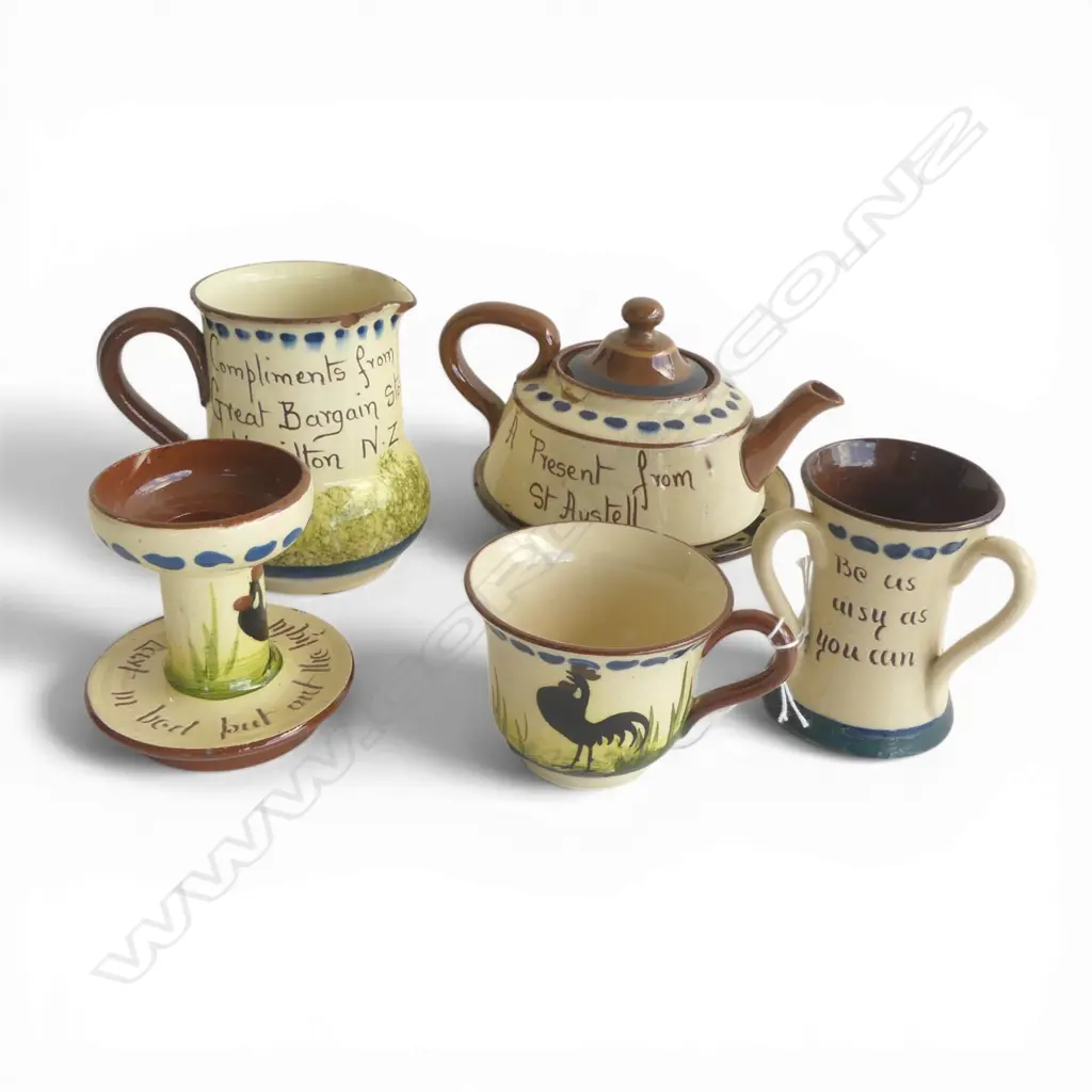 GROUP OF ROYAL TORQUAY WARE 'BLACK COCKERAL' PATTERN INCL. TEAPOT, CUP & SAUCER, VASE, ETC (CHIPS ON JUG AND TEAPOT) Image 1++