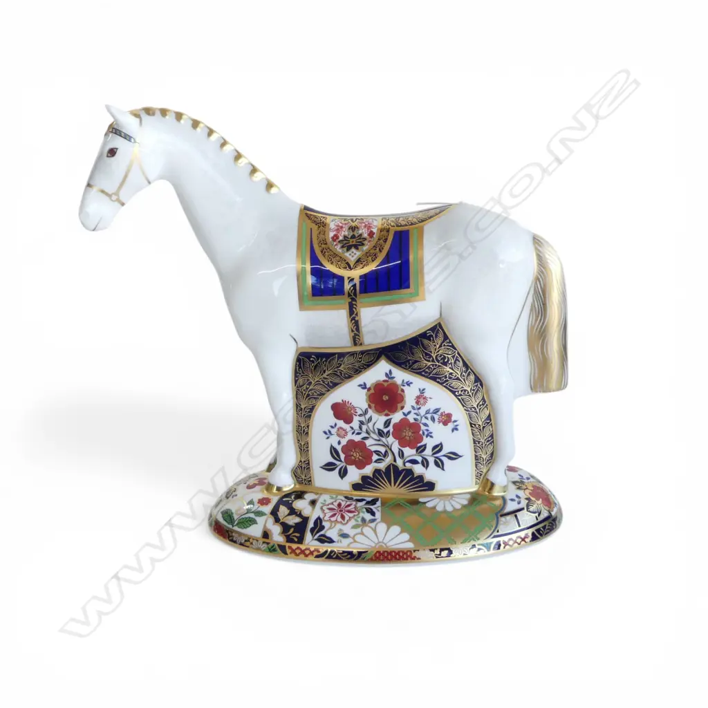 ROYAL CROWN DERBY RACE HORSE 438/1500 H.210mm, BOXED w. CERT. Image 1++