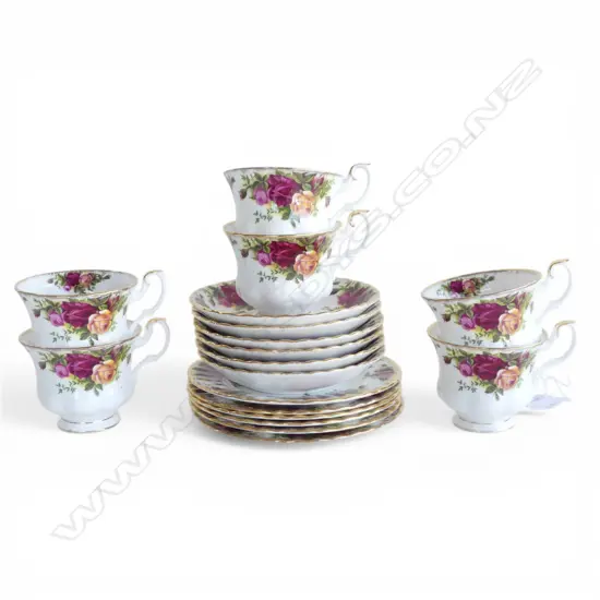 6 ROYAL ALBERT OLD COUNTRY ROSES TRIOS