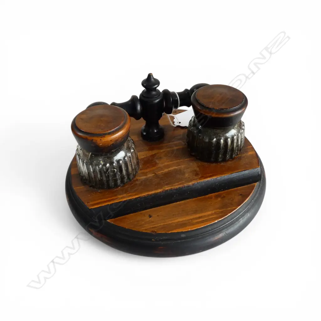 VICTORIAN TREEN INKSTAND 150mm (w) Image 1++