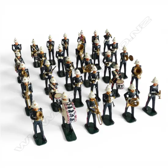 ASST. VINTAGE LEAD BRITAINS MARCHING BAND 