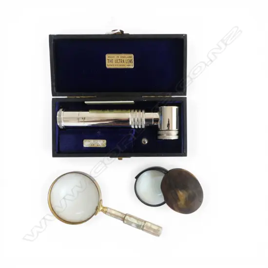 2 MAGNIFYING GLASSES + 'ULTRA LENS' MEDICAL OPTICAL INSTRUMENT, CASED