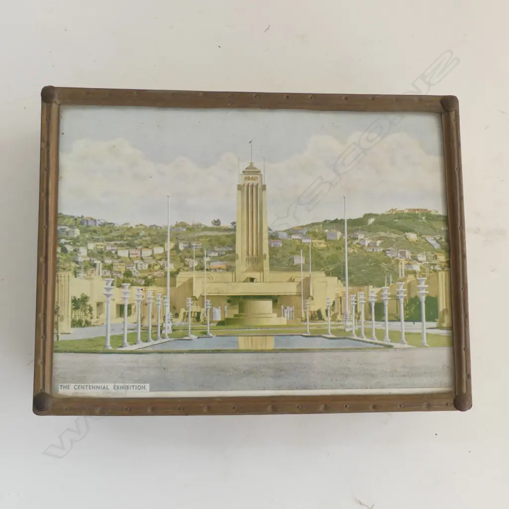 1940 Wellington 'THE CENTENNIAL EXHIBITION' box, Image 1++