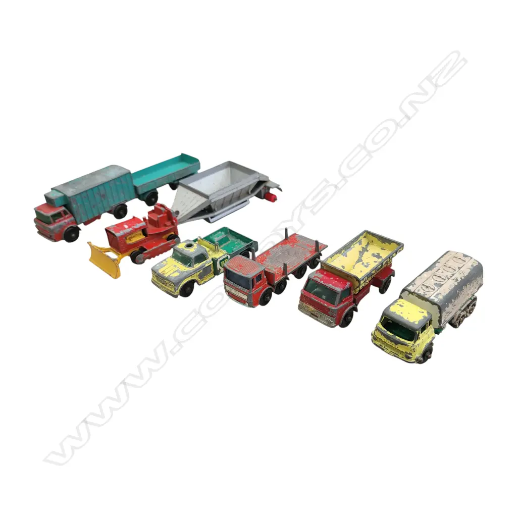 6 VINTAGE MATCHBOX LESNEY TRUCKS Image 1++