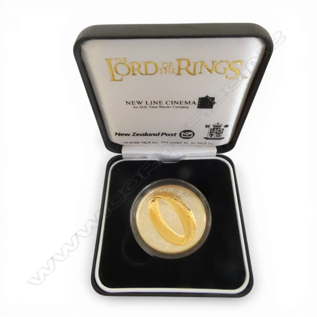 CASED 2003 N.Z. THE LORD OF THE RINGS .925 SILVER & GILT PROOF $1 COIN, 28.28gms Image 1++