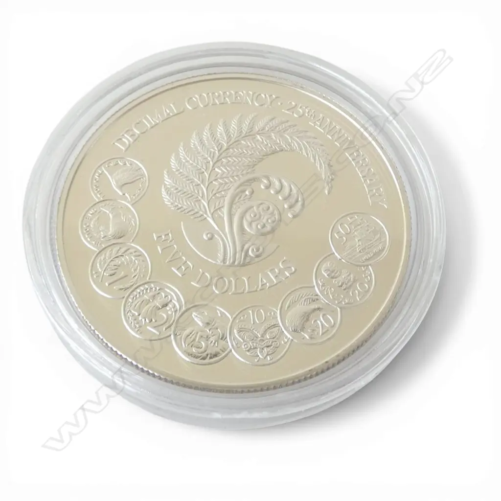 1992 N.Z. DECIMAL CURRENCY 25th ANNIVERSARY .925 SILVER PROOF $5 COIN, 27.20gms Image 1++