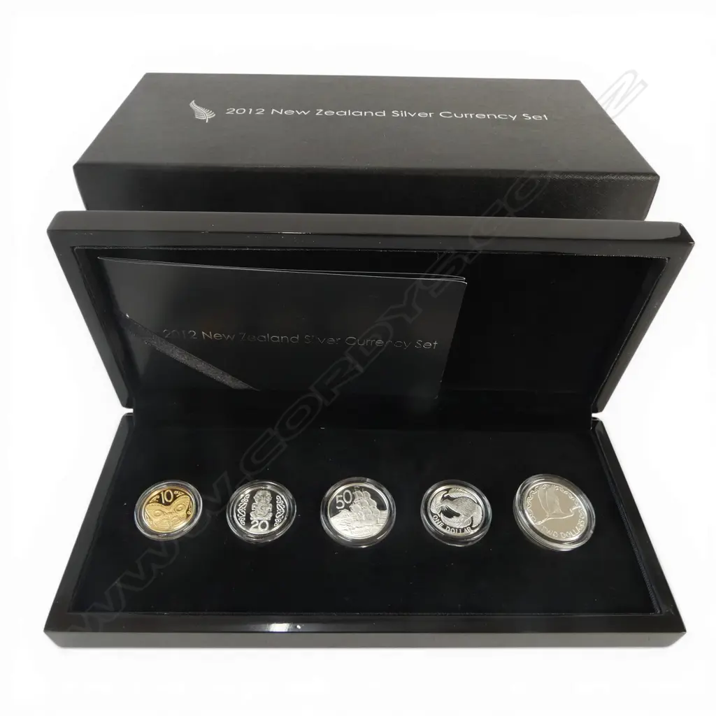 3 CASED 2012 NEW ZEALAND .999 SILVER PROOF CURRENCY SETS, 123.33gms TW Image 1++