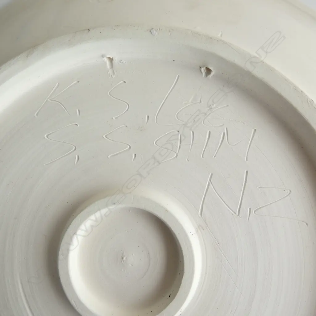 KEUM SUN LEE KORU DESIGN BAS RELIEF CHARGER, Dia.400mm Image 1++