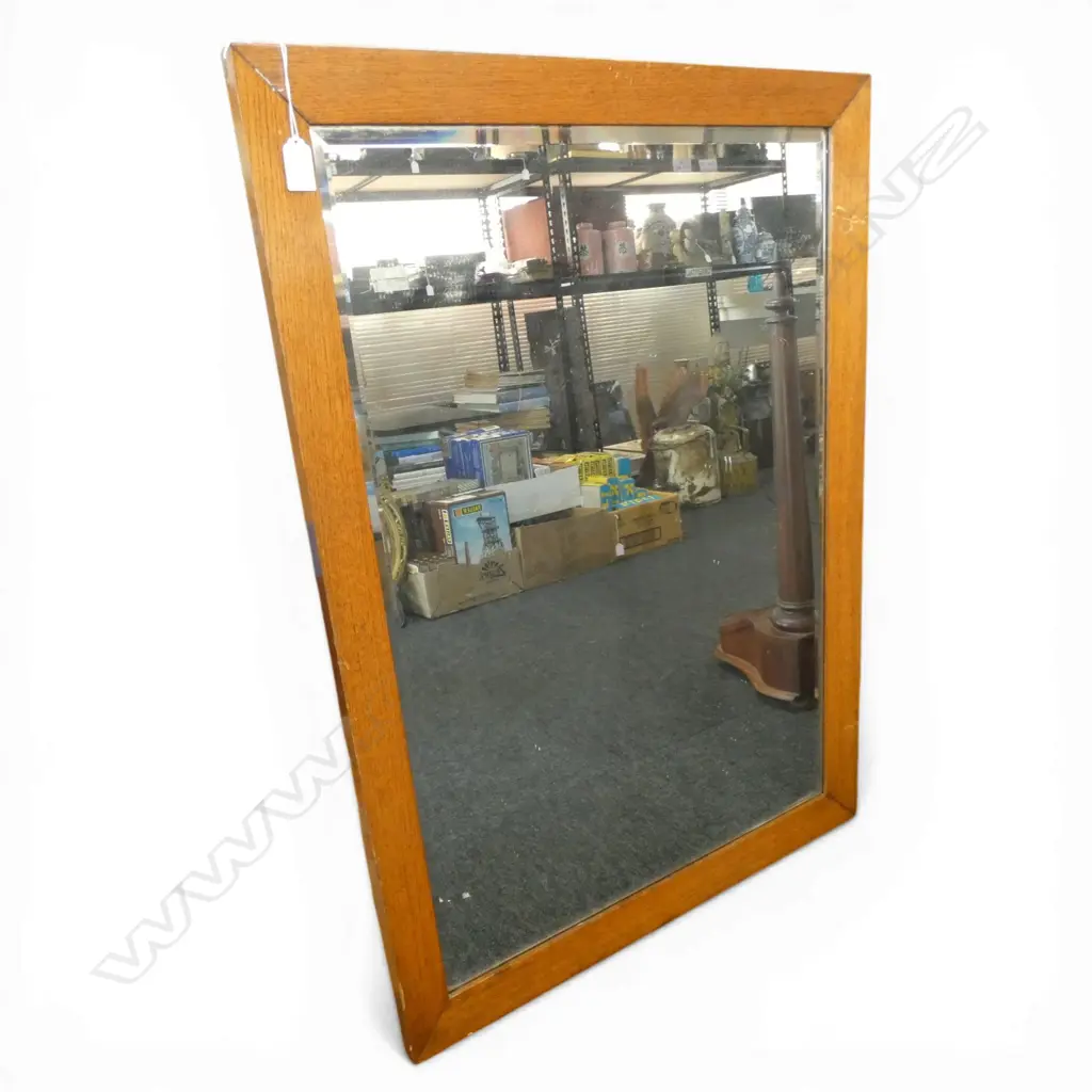 OAK FRAMED MIRROR 645x900mm Image 1++