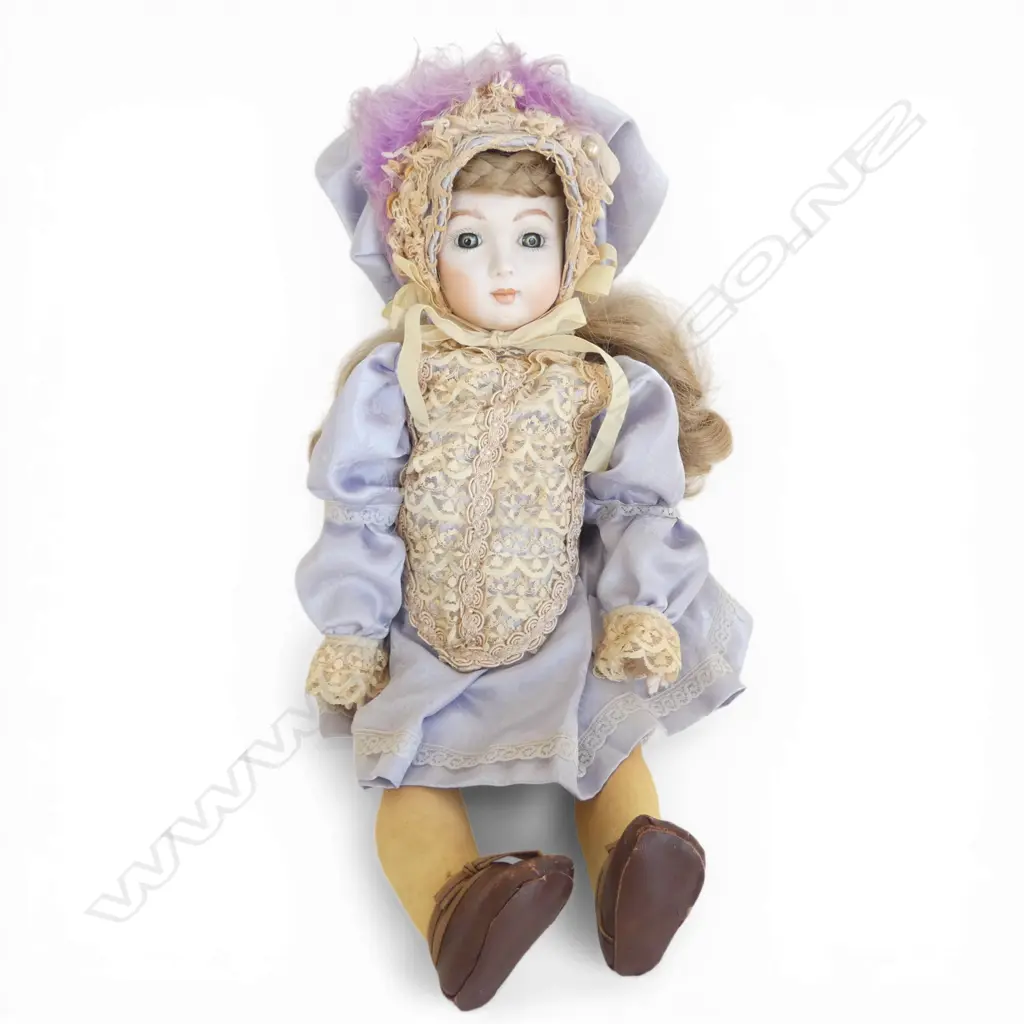 late 20thC PORCELAIN HEADED DOLL H.450mm period clothes  Image 1++