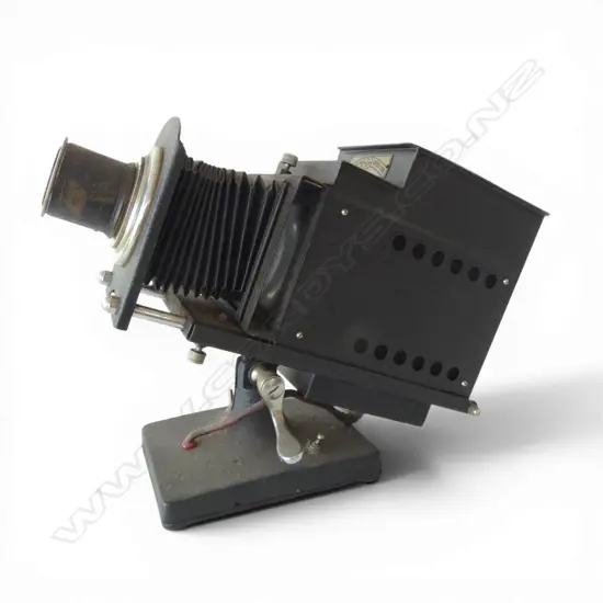 VINTAGE JOHNSON OPTISCOPE LANTERN PROJECTOR H.300mm