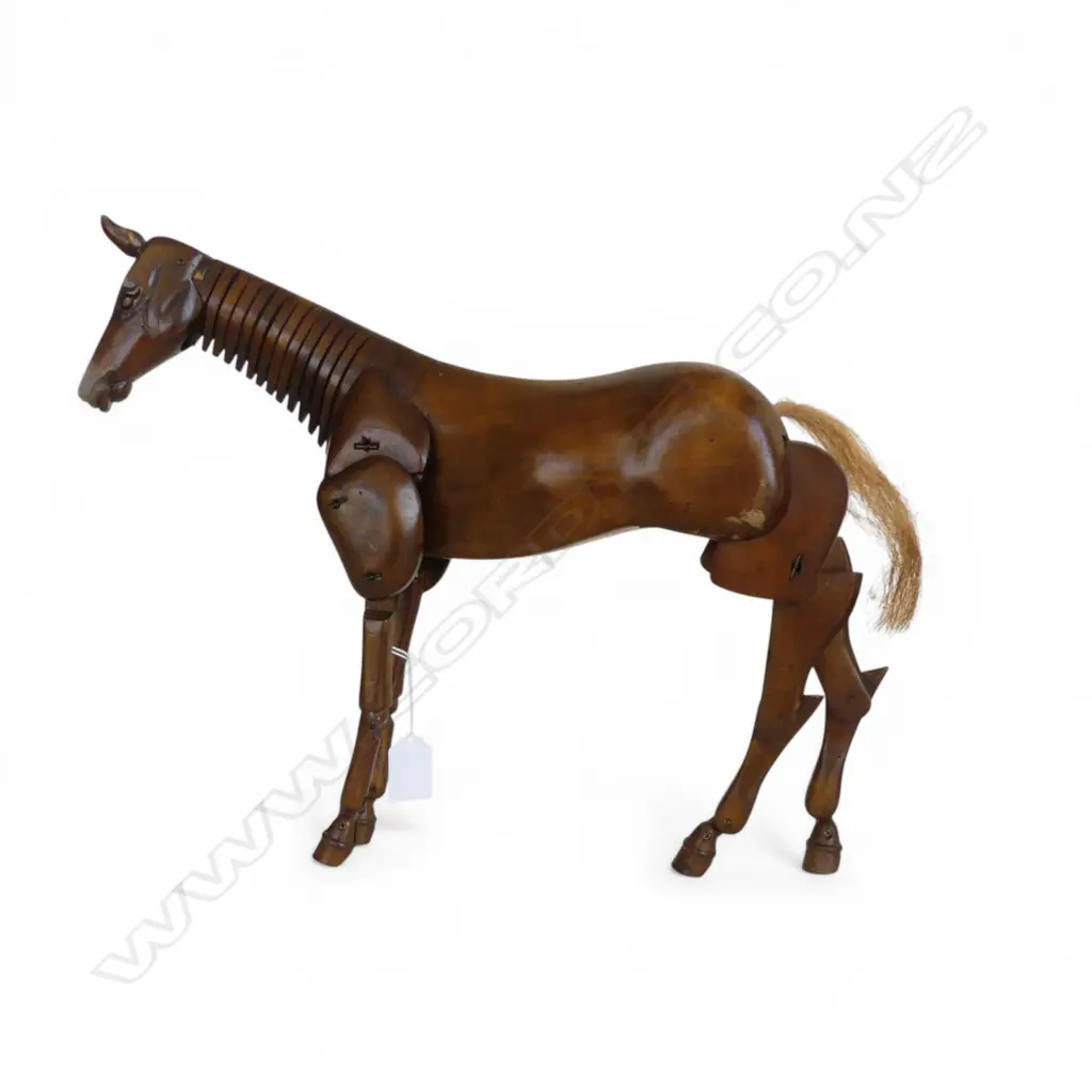 ARTICULATED MODEL HORSE ear missing L.390mm Image 1++