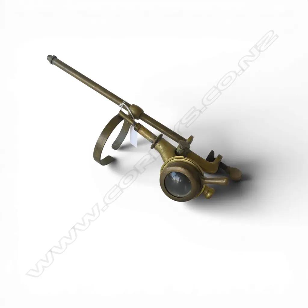 BRASS 'THE VISIBLES' MASONS DRAM SPIRIT MEASURE H.380mm Image 1++