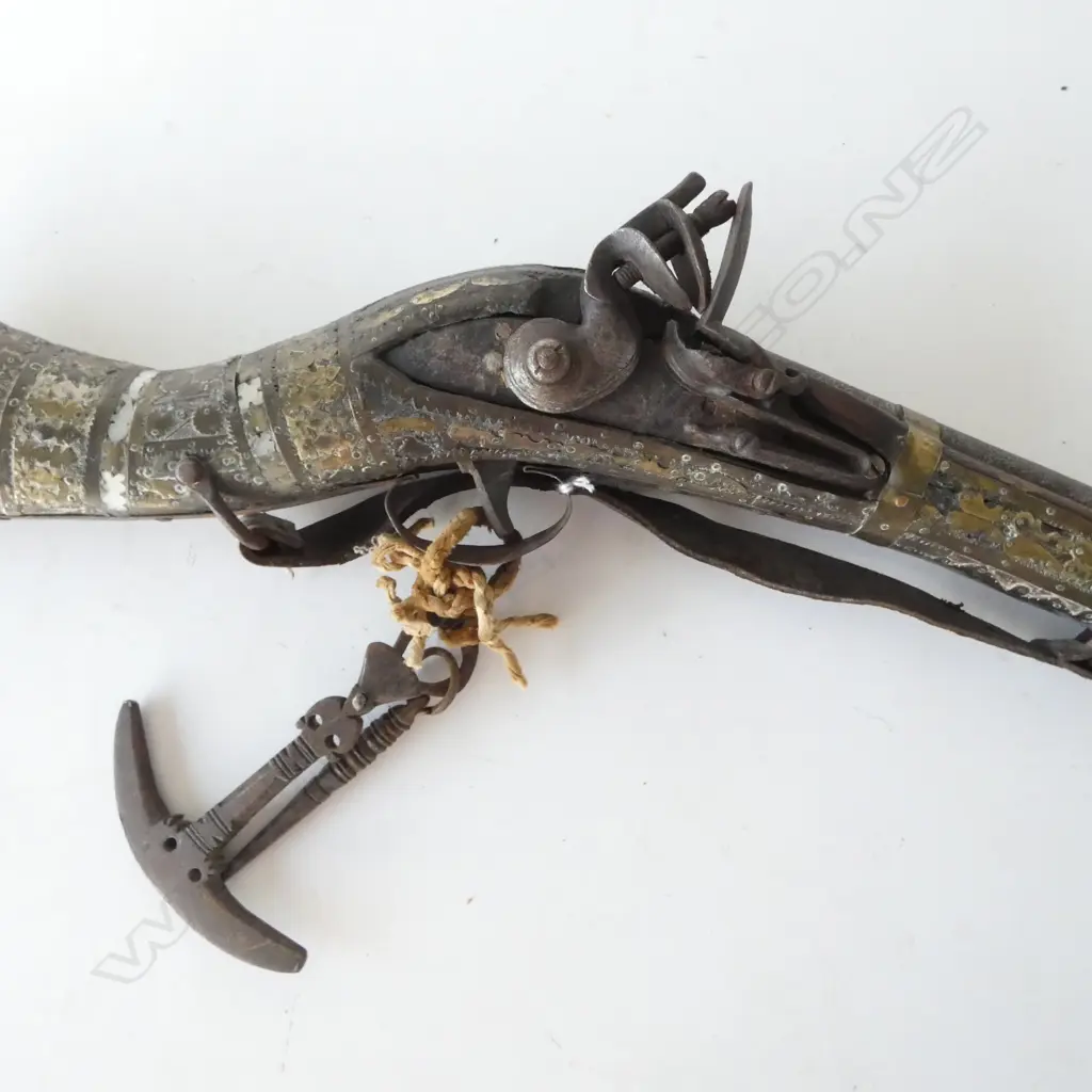 MIDDLE EASTERN FLINT LOCK GUN L.590mm Image 1++