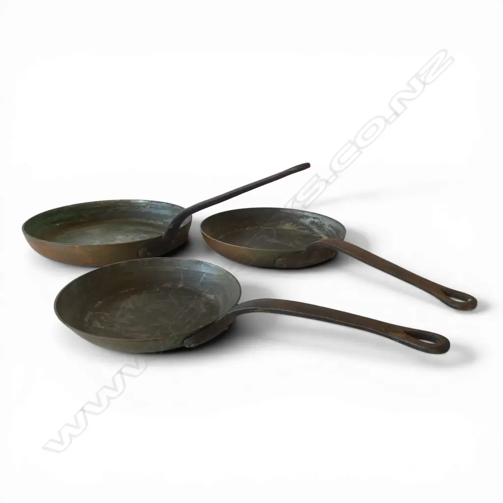 3 FRENCH COPPER FRY PANS 275mm dia Image 1++