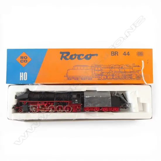 BOXED ROCO HO DB STEAM LOCOMOTIVE & TENDER BR 44 1651 04126B