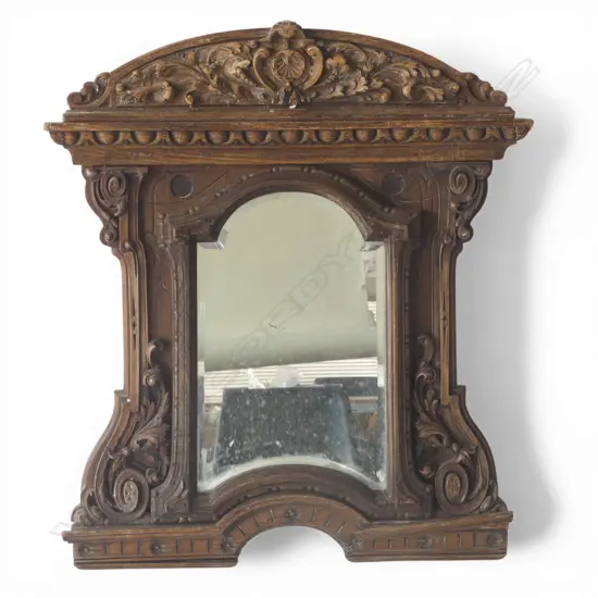 VINTAGE MIRROR IN ORNATE CARVED OAK FRAME 600x510mm