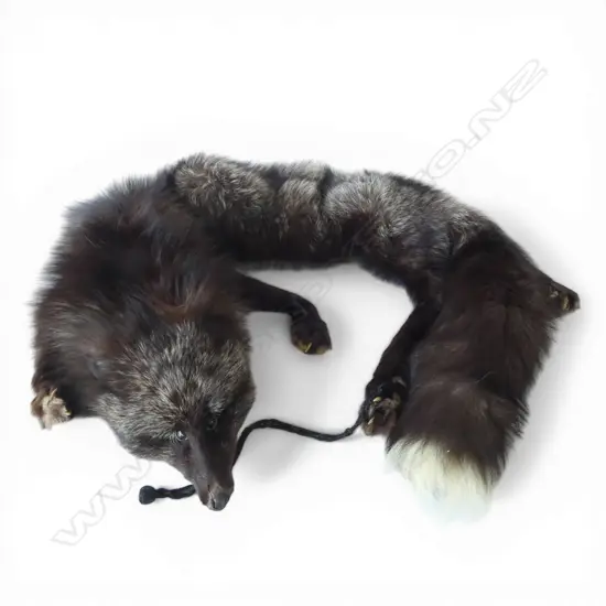 FUR STOLE