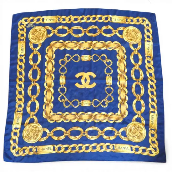 CHANEL CARRE SCARF 860x860mm