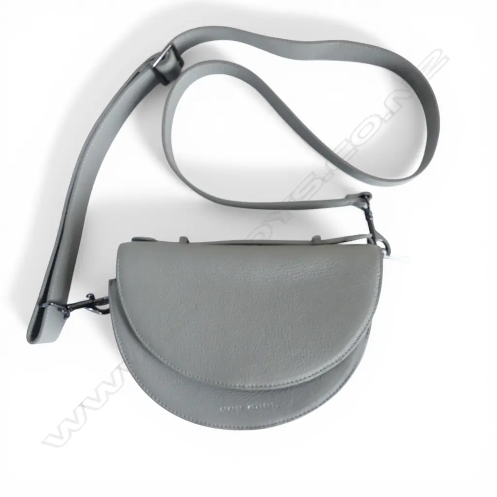 STATUS ANXIETY 'ALL NIGHTER' CROSS BODY BAG, LIGHT GREY PEBBLED LEATHER W.220mm Image 1++