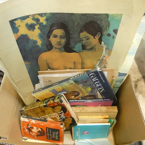 ASST. BOOKS ON GAUGUIN / KARL SIM FORGER INCL. BOOK SIGNED BY AUTHOR IAN DOUGHERTY / NEWS PAPER CLIPPINGS