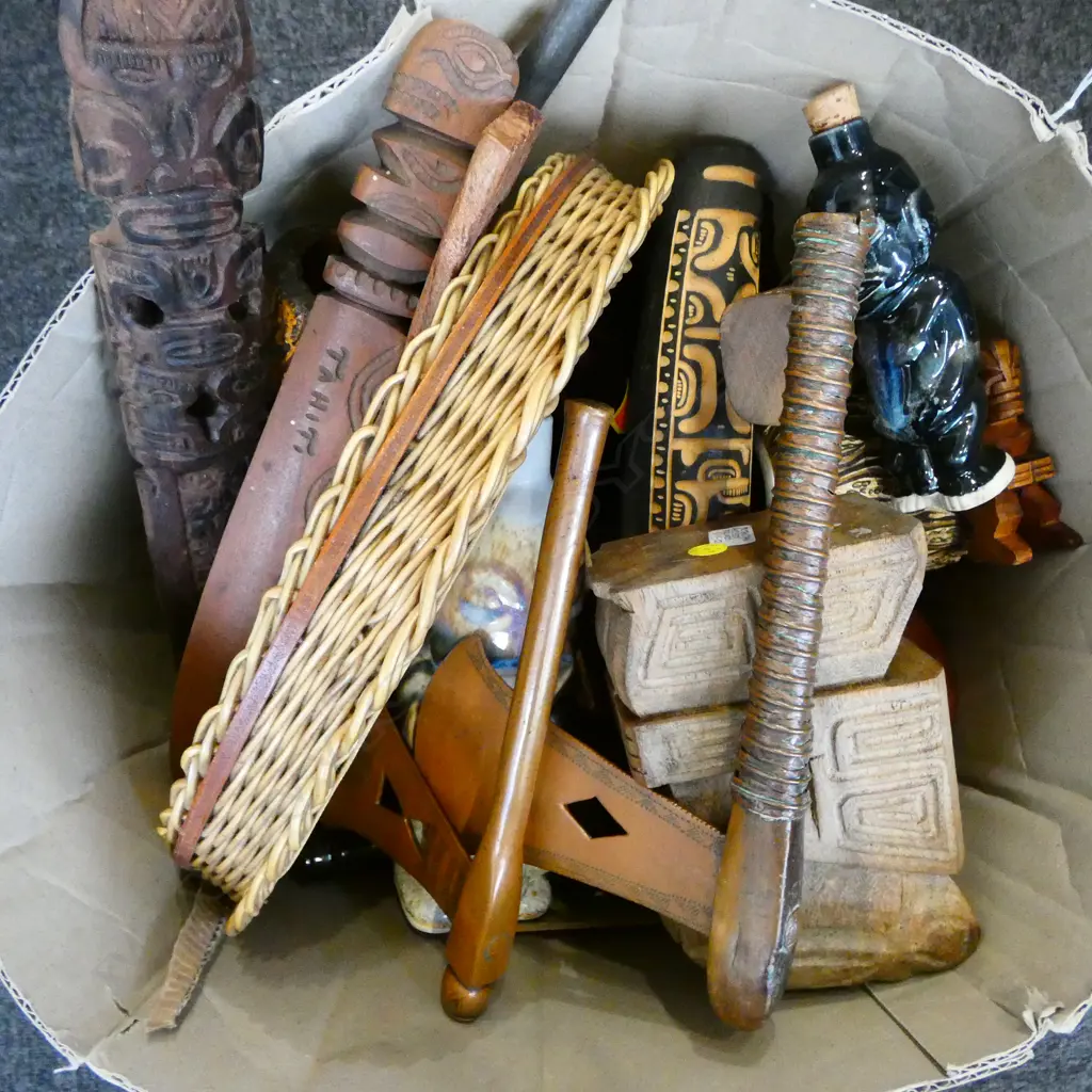 ASST. KIWIANA, L&P BOTTLES, PUNGA VASES ETC Image 1++