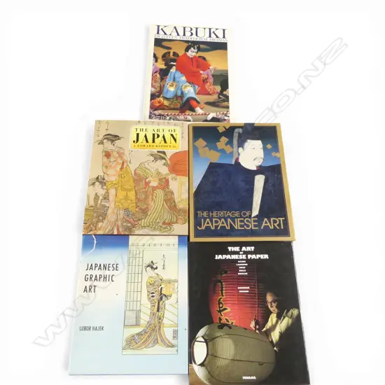 5 JAPANESE ART BOOKS