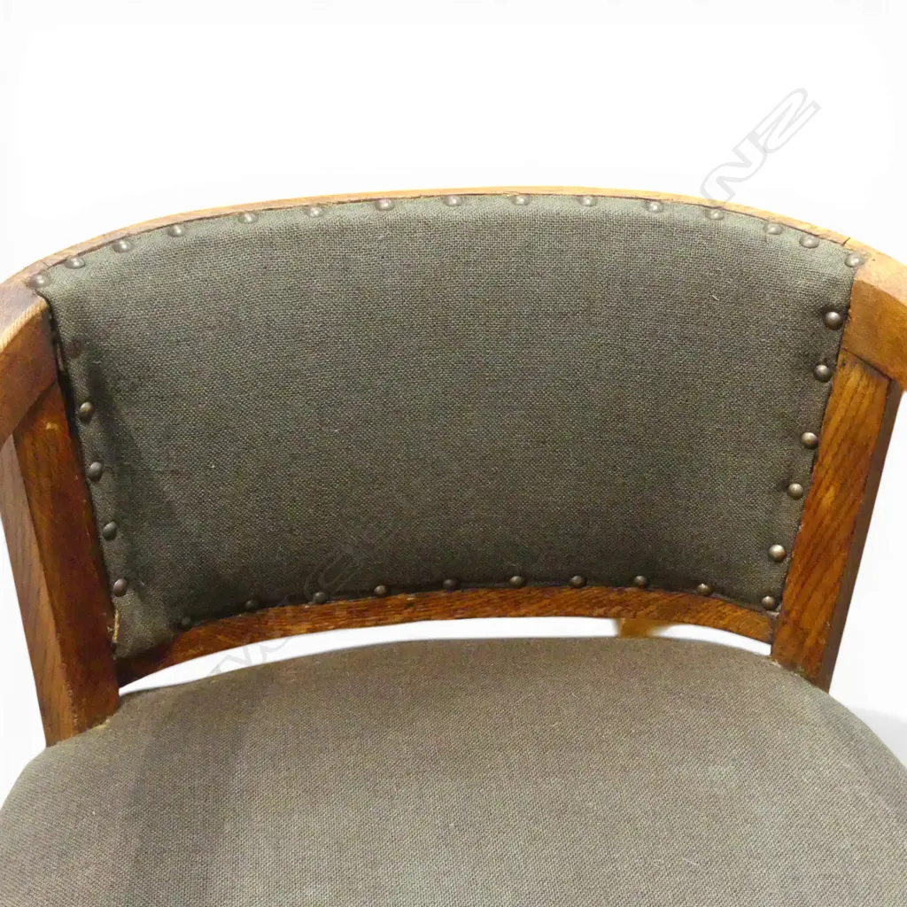 CAPTAIN OAK ARMCHAIR, H 730mm & W.560mm Image 1++