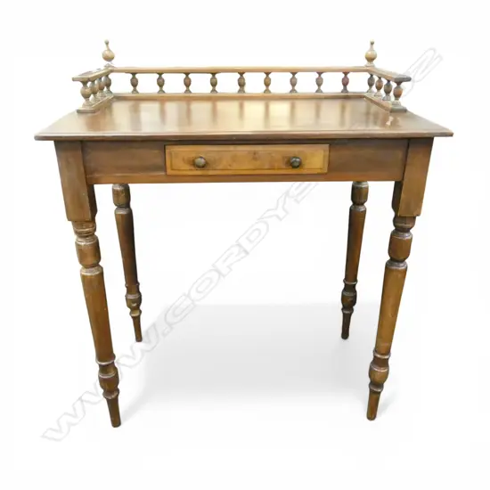 KAURI HALL TABLE 760x440x890mm