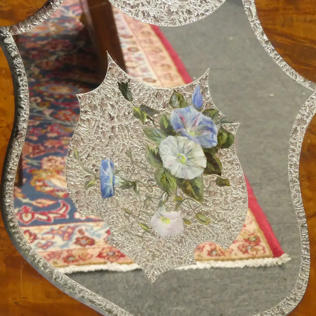 COLONIAL MOTTLED KAURI FIRE SCREEN H.980mm Image 1++