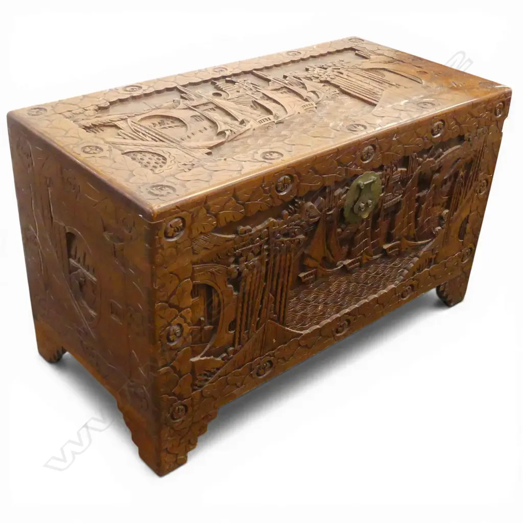 CAMPHOR CHEST 1015x505x600mm Image 1++