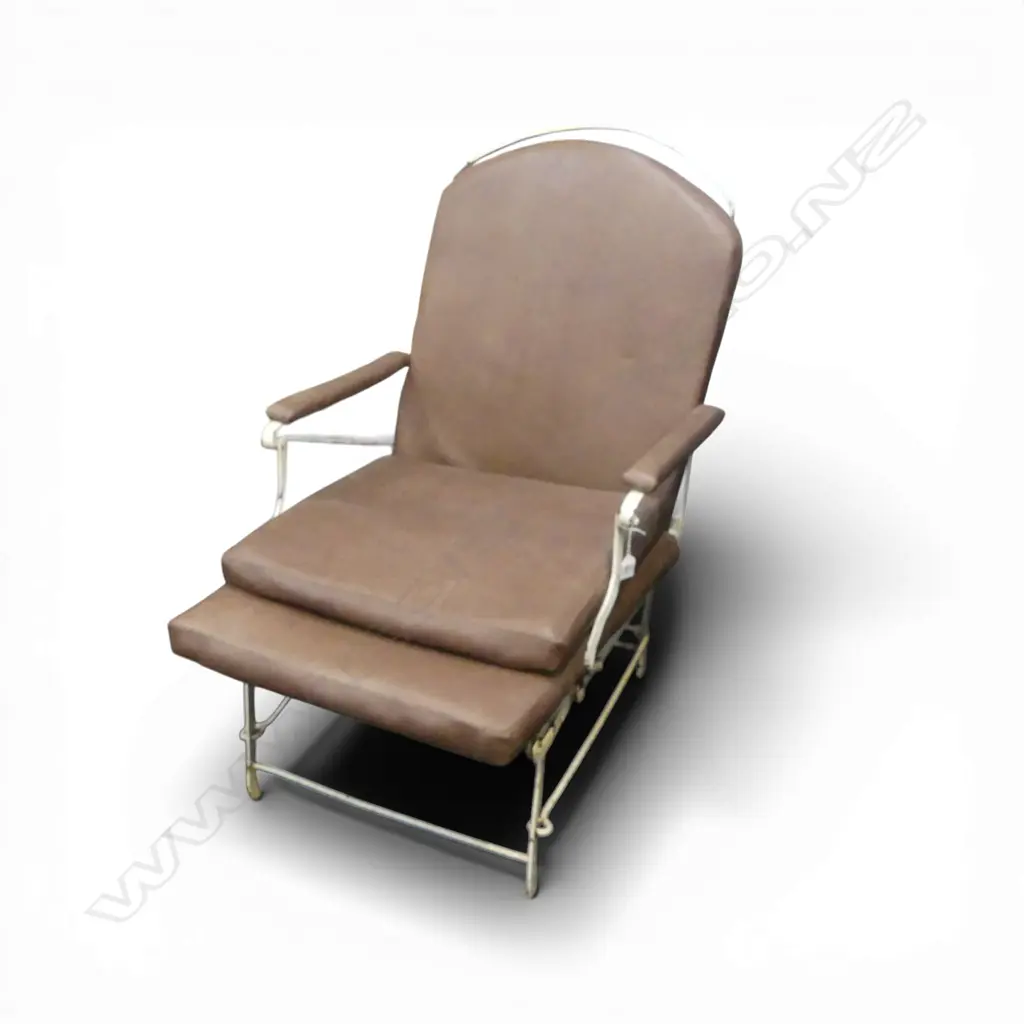 CAMPAIGN CHAIR, METAL FRAME, LEATHER UPHOLSTERY Image 1++
