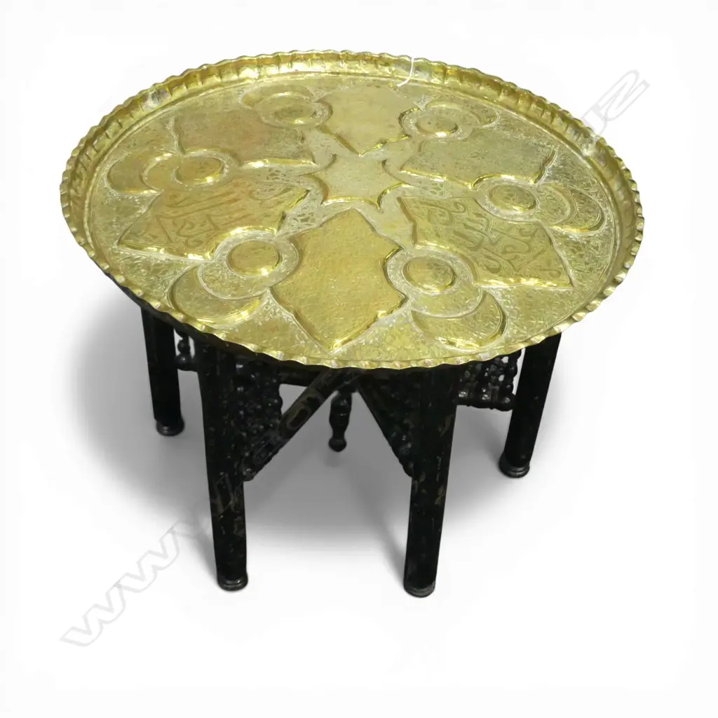 MIDDLE EASTERN / MOORISH BRASS TRAY SIDE TABLE 540mm dia Image 1++