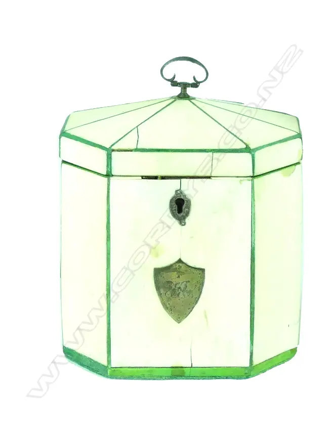 A George III ivory octagonal tea caddy Image 1++