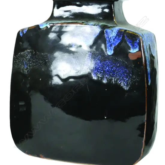 Len Castle large slab form vase