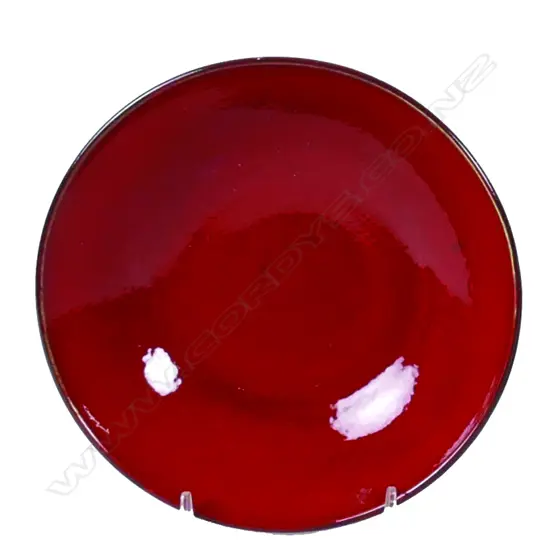 Len Castle lava red glazed earthenware bowl