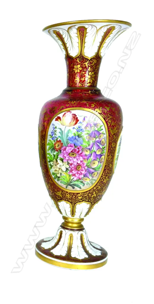 A 19thC Bohemian glass vase Image 1++