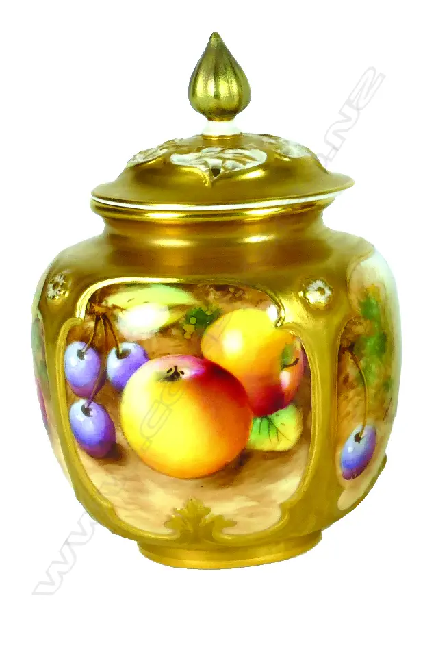 A Royal Worcester potpourri vase and cover painted by Roberts Image 1++