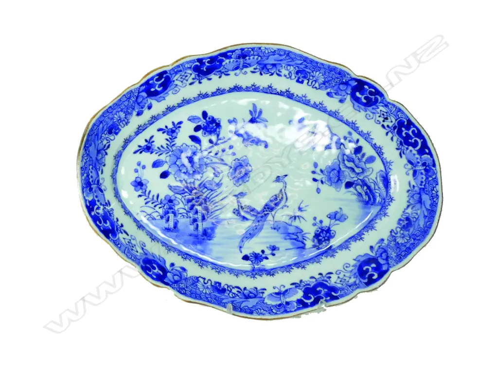 A Chinese blue and white porcelain oval shaped dish Image 1++