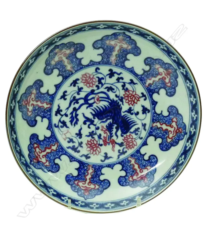 A Chinese porcelain shallow bowl Image 1++