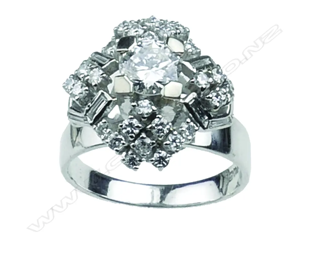 A vintage lady's rhodium-plated 4ct.-5ct. gold Image 1++