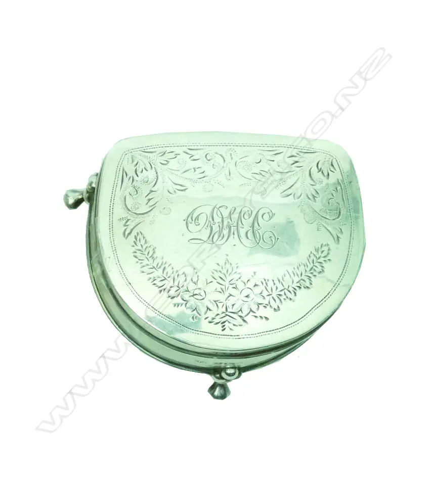 An Edwardian silver ring box Image 1++