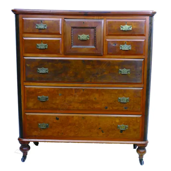 A good N.Z. Kauri Scotch chest