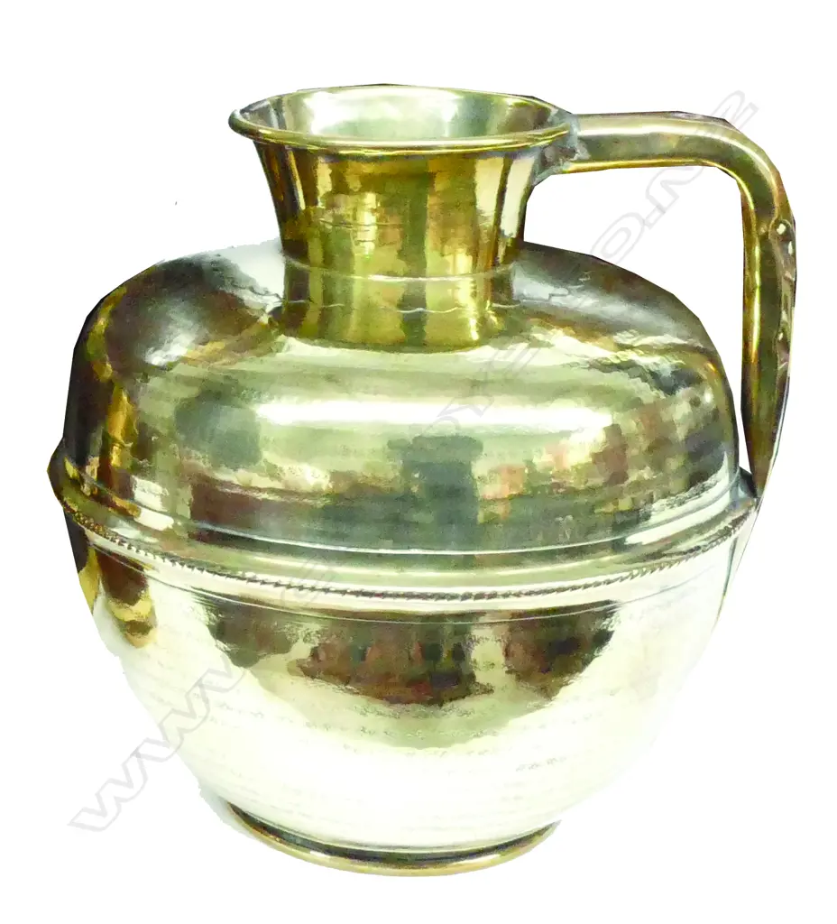 A mid-19thC brass ewer Image 1++