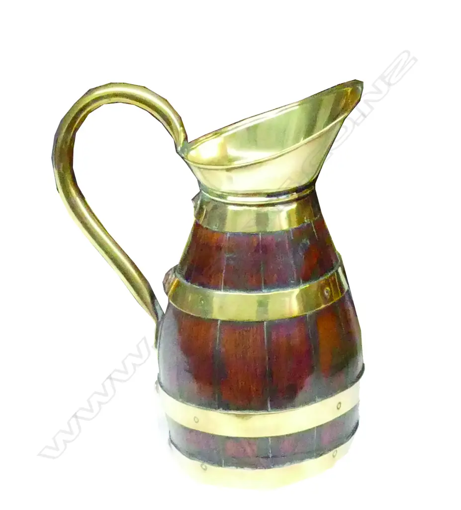 A small late 19thC oak and brass cider jug Image 1++