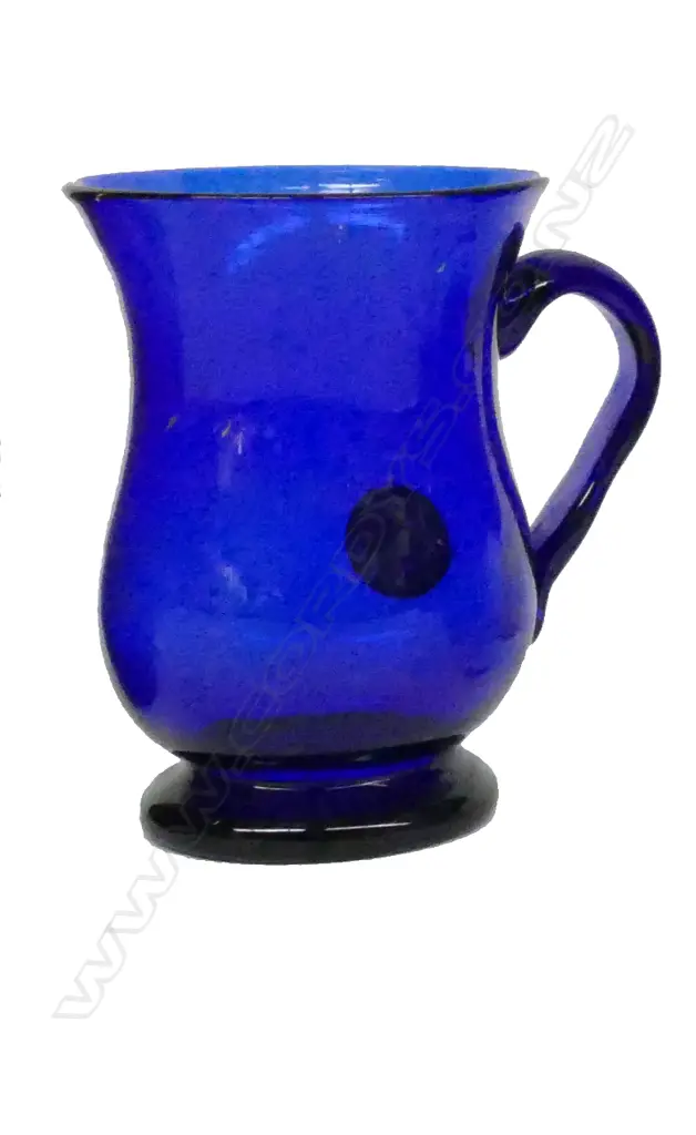 An early 19thC Bristol Blue glass mug Image 1++