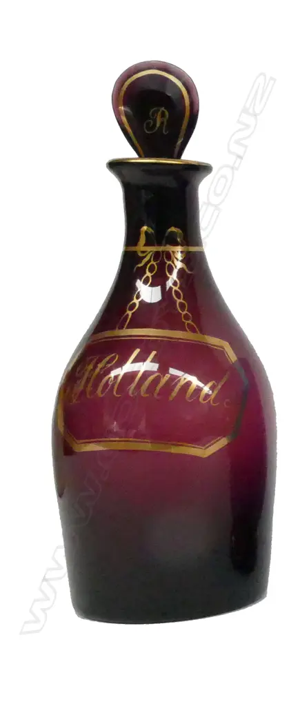 An early 19thC amethyst glass decanter Image 1++